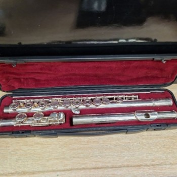 FLUTE TRAVERSIERE YAMAHA YFL-281 IIS