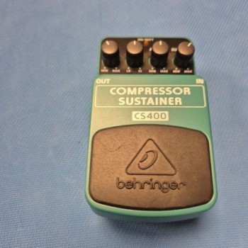 BEHRINGER COMPRESSOR/SUSTAINER CS400 EFFECTS PEDAL