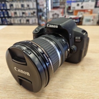 CANON EOS 700D + EFS 10-22MM 3.5-4.5 (ACCESS)