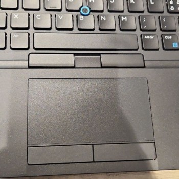 DELL LATITUDE 5590 i7 8650U 16gb 512GB