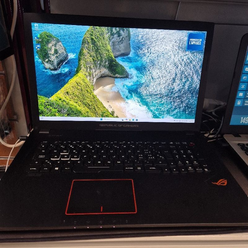 ASUS ROG 7265NGW I7 7TH 1TO + 256GB 32GB GTX 1050
