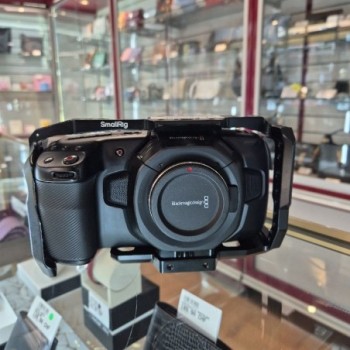 BLACK MAGIC POCKET CINEMA CAMERA 4K