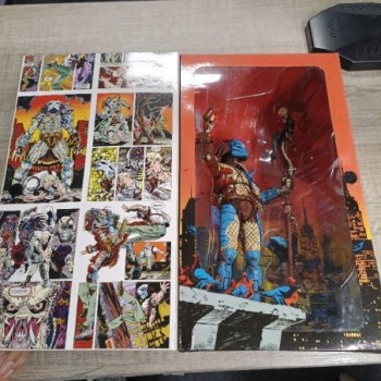 NECA Dark Horse Comic Series Predator Action Figure [25th Anniversary]