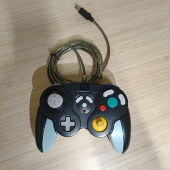 MANETTE GAMECUBE HIP GEAR