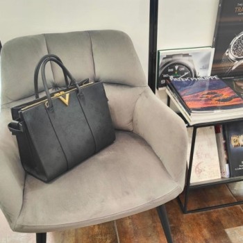SAC A MAIN LOUIS VUITTON CUIR PLUME VERY TOTE MM