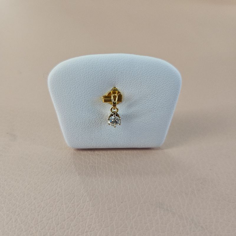 PENDENTIF EN OR JAUNE 18CTS AVEC 1 DIAMANT 0.15CTS