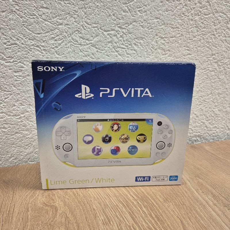 PSVITA LIME GREEN/WHITE + BOITE