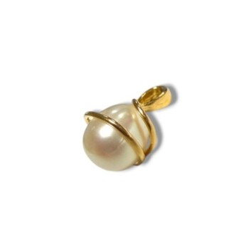 PENDENTIF OR JAUNE 18CT PERLE 1.84GRS 1.7 X 1 CM