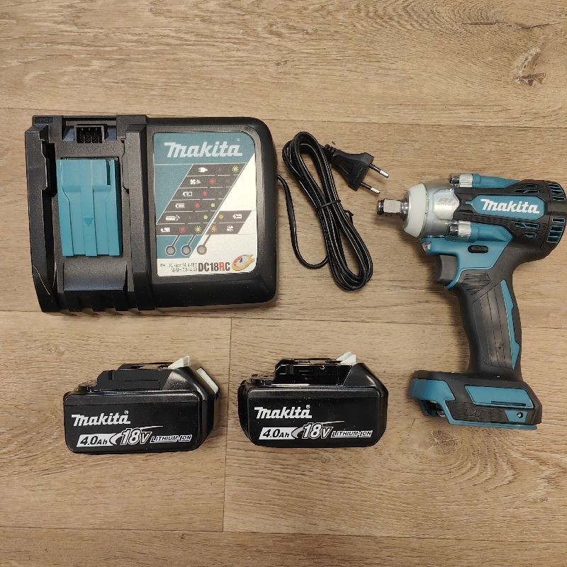 CLE A CHOC Makita DTW300Z Black Blue + CHARGEUR 2 BATTERIE