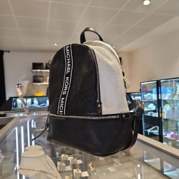 SAC A DOS MICHAEL KORS NOIRBLANC