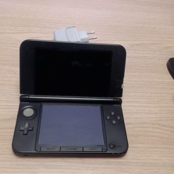 CONSOLE 3DS XL POKEMON ROUGE
