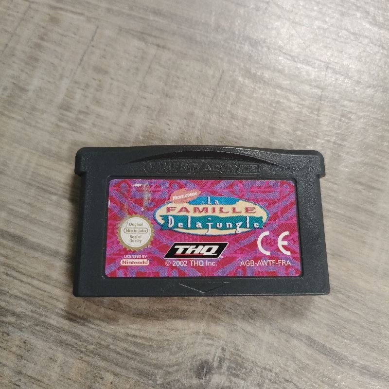 LA FAMILLE DE LA JUNGLE SANS BOITE GBA