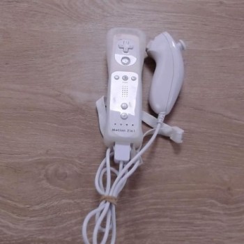 MANETTE WII COMPATIBLE + NUNCHUCK