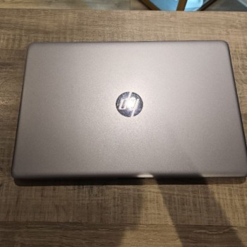 HP 250 G9 15'6 CELERON N4500 8GB 256GB