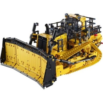 LEGO TECHNIC APPLICATION CONTROLLED CAT D11 BULLDOZER 42131
