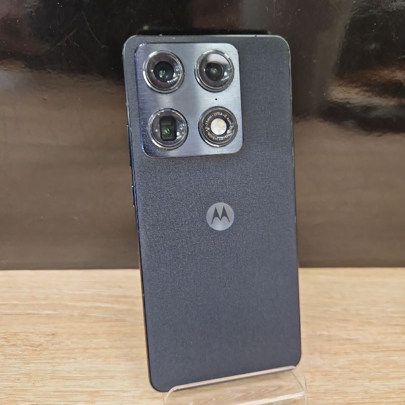 MOTOROLA SIGNATURE 512GB 16GB RAM