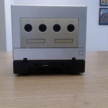 CONSOLE GAMECUBE SILVER + GAMEBOY PLAYER + CD + MEMORY CARD