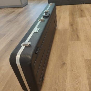  GUITAR BASSE HARLEY BENTON HBZ 2005 DELUXE SERIES + HOUSSE RIGIDE