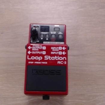 PEDALE A EFFET BOSS LOOP STATION RC-3