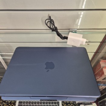 MACBOOK NEO BLEU 8GB 256GB A18