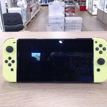 CONSOLE NINTENDO SWITCH OLED VERT MANQUE SUPPORT JOYCON