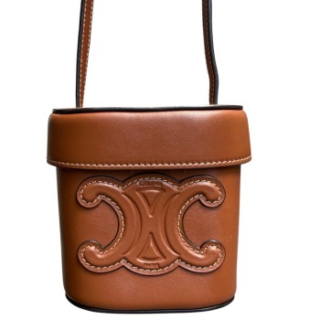 Sac a Main Celine Triomphe Marron en cuir