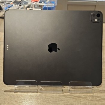 Apple iPad Pro 13' M5 Wi-Fi + Cellular 256GB Standard Display Space Black