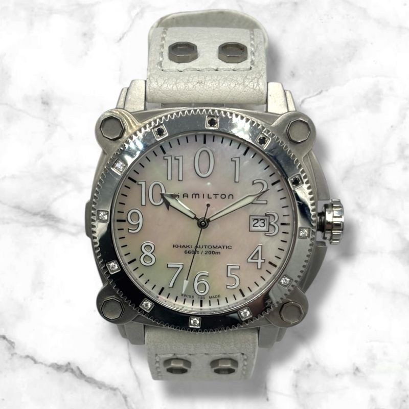 MONTRE  HAMILTON BELOW ZERO