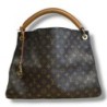 ARTSY LOUIS VUITTON MONOGRAM