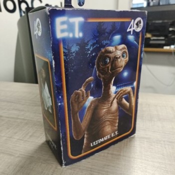E.T. the Extra-Terrestrial (1982) 4.5  40th Anniversary Ultimate E.T. Action Figure  by NECA