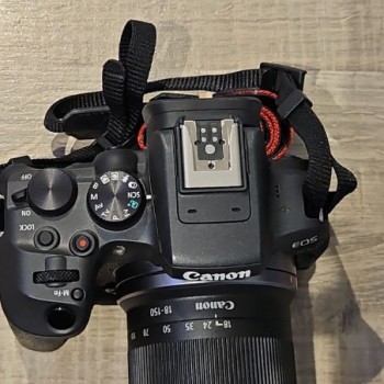 CANON EOS R10 +18-150MM
