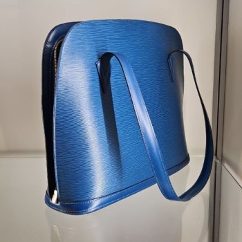 LOUIS VUITTON LUSSAC BLUE EPI +POCHETTE