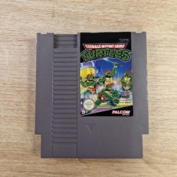 TEENAGE MUTANT HERO TURTLES - NES