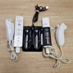 PACK 2 MANETTE NUNCHUK WII + STATION CHARGE SPEEDLINK