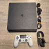 PLAYSTATION 4 SLIM 500GB + 1 MANETTE