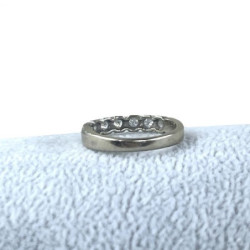 BAGUE OR 18K 3.2GR + DIAMANTS T53