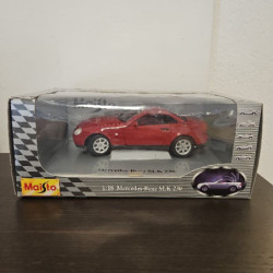 VOITURE MAISTO ECHELLE 1/18 DIECAST 31842 1996 MERCEDES BENZ SLK 230