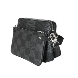 MULTI POCHETTE LOUIS VUITTON TRIO MESSENGER 3D GR 2022