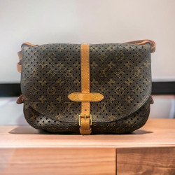 LOUIS VUITTON SAUMUR FLORE 2012