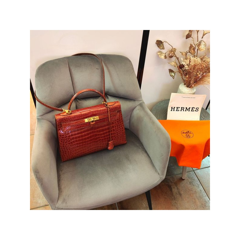 SAC A MAIN HERMES KELLY 32 CROCODILE COGNAC