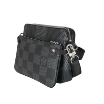 MULTI POCHETTE LOUIS VUITTON TRIO MESSENGER 3D GR 2022