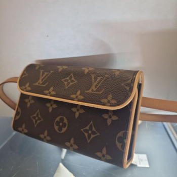 LOUIS VUITTON FLORENTINE