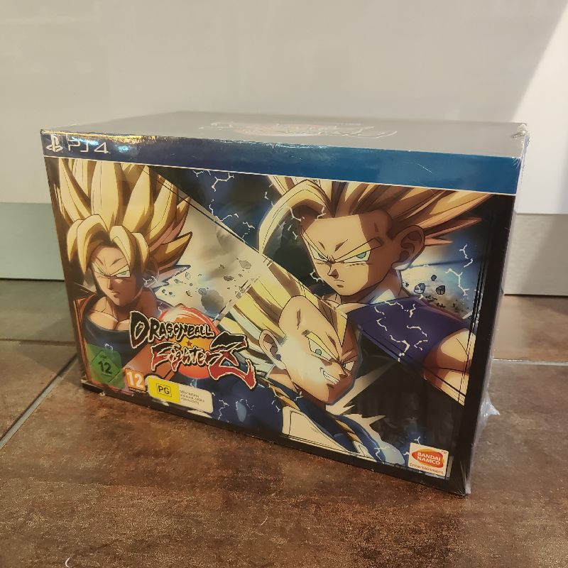 DRAGON BALL FIGHTER Z - PS4 COLLECTORZ EDITION