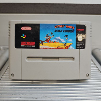 ROAD RUNNER SUPER NINTENDO SANS BOITE