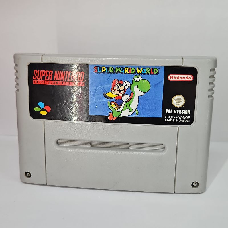 SUPER MARIO WORLD